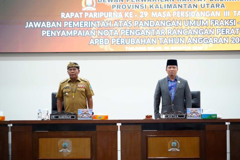 Gubernur Beri Jawaban Pandangan Umum Fraksi Atas Ranperda APBD Perubahan Kaltara 2025